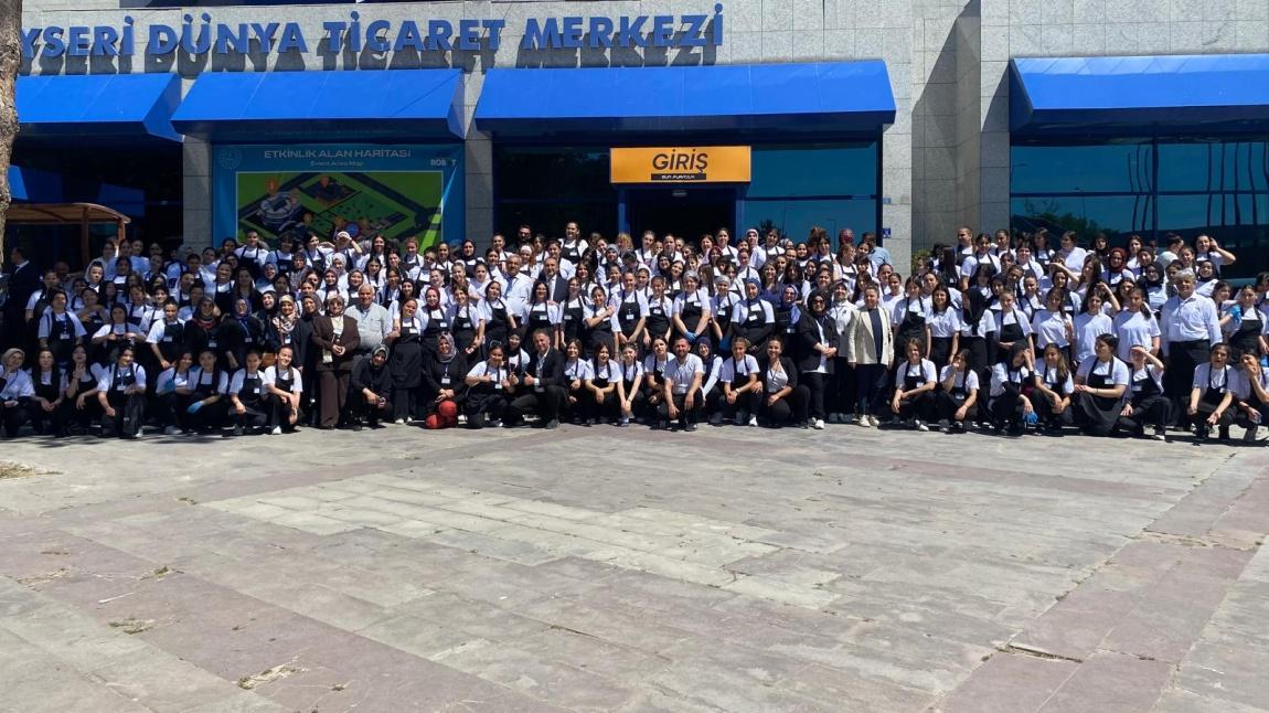 Okulumuzun MEB Robot Yarışması Yemek Organizasyonu